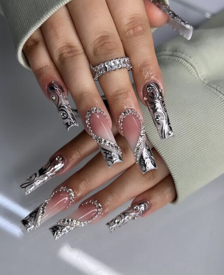 Nude Press On Nails, Long Square Nails, Heart Rhinestone, Unique Acrylic Nails, 3d Heart, Nail Swag, Bling Acrylic Nails, Silver Nails, Square Acrylic Nails