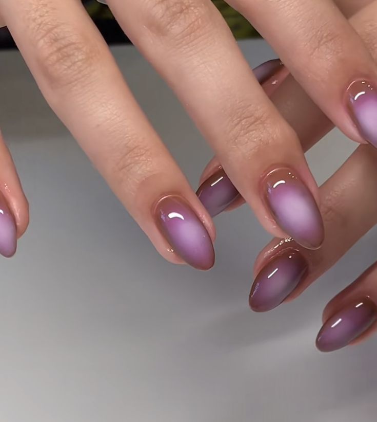 Purple Blush Nails, Mauve Nail Designs, Grad Nails, 2nd Semester, Velvet Nails, Airbrush Nails, Grunge Nails, Minimal Nails, Power Puff