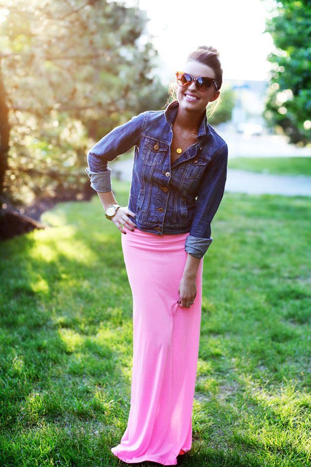 Summer Maxi Skirts | How Sydney Wears It | Washingtonian A Shirt Outfit, Shirt And Maxi Skirt, Skirt With Jacket, Hot Pink Skirt, Pink Maxi Skirt, Maxi Skirts Summer, Maxi Rok, Fashion Star, Maxi Styles