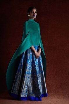 Sari Gown, Payal Khandwala, فستان سهرة, Bridesmaid Outfit, Indian Designer Outfits, Fantasy Fashion, Indian Designer, Pakistani Fashion, Beautiful Gowns