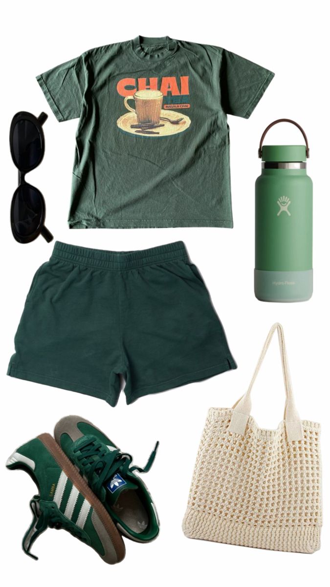 Dark green shirt with a photo of a mug and the words chai in orange, dark green shorts, dark green adidas, round black sunglasses, white crochet tote bag, green hydro flask. Camp Inspired Outfits, Comfy Granola Outfits Summer, Camp Clothes Aesthetic, Green Girl Outfit, Camp Outfits Aesthetic, Comfy Summer Outfits Aesthetic, Summer Green Outfit, Summer Camp Fits, Green Outfits Aesthetic