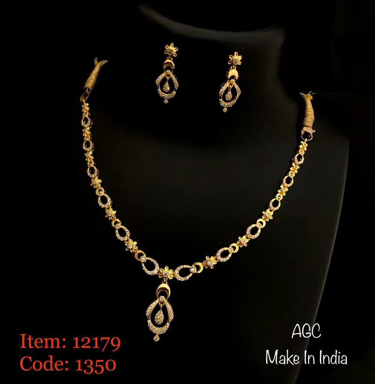 Neckless Gold Jewelry Indian, Gold Bangle Watch, Necklace Set Indian Bridal Jewelry, Fashion Jewelry Necklaces Gold, Simple Necklace Designs, Jewelry Necklace Simple, Gold Jewels Design, New Gold Jewellery Designs, Gold Earrings Models