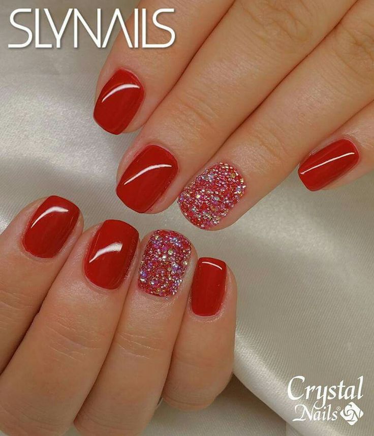 Red Glitter Dip Powder Nails, Red Nails With White French Tip, Red Glitter Nails Short, Christmas Nails Short Square, Red Sparkle Nails, Gold Gel Nails, Football Nails, Faded Nails, Reflective Nails