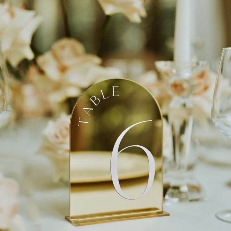 the table numbers are placed on top of each other