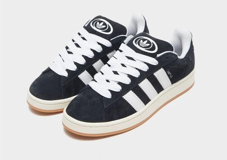 Black Sneakers Aesthetic, Sneakers Aesthetic, Sneakers Black And White, Adidas Campus 00s, Dr Shoes, Shoe Wishlist, Shoe Inspo, Adidas Campus, Swag Shoes