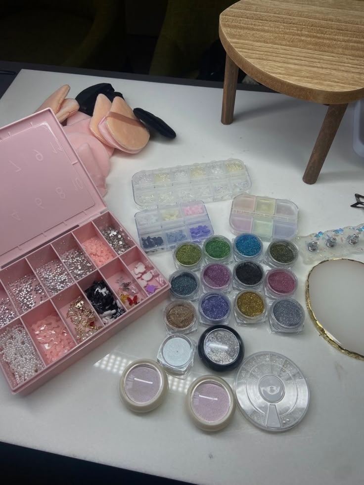 Nail tech life , nail tech haul , nails supplies , nail aesthetics Nail Tech Supplies Aesthetic, Nail Tech Aesthetic Job, Becoming A Nail Tech, Heart Nails Tutorial, Nail Tech Aesthetic, Nail Tech Career, Nail Tech Supplies, Beauty Shop Decor, Beginner Nail Tech