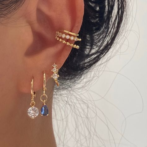 Aesthetic Gold Earrings, Gem Stone Earrings, Ear Stacks, Earring Stacks, Colourful Earrings, Earring Charm, Earring Stack, Piercing Inspo, Pretty Ear Piercings