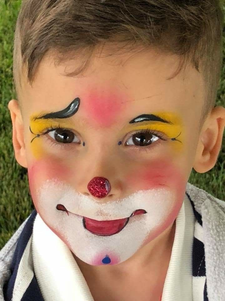 Circus Theme Face Painting, Cute Clown Face Paint, Cute Clown Makeup For Kids, Kid Clown Makeup, Kids Clown Makeup, Circus Face Paint, Clown Face Makeup, Face Painting Images, Karneval Diy