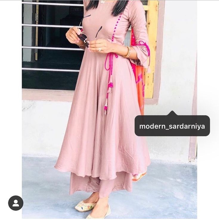 Instagram post by 👰only for suit loverzz💖 • Sep 2, 2019 at 12:27pm UTC Pallazo Suit, Punjabi Outfits, Indian Designer Suits, Designer Kurti Patterns, Long Kurti Designs, Pakistani Dresses Casual, Salwar Kamiz, Dress Neck Designs, Indian Gowns Dresses