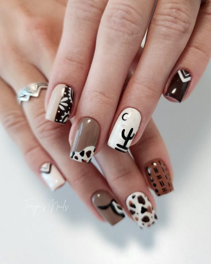 Country Nail Ideas Acrylic, Chevy Nails Designs, Western Fall Nail Ideas, Concert Nails Ideas Country, 4h Nails, Cowboy Ghost Nails, County Fair Nails, Yellowstone Nails, Fall Country Nails