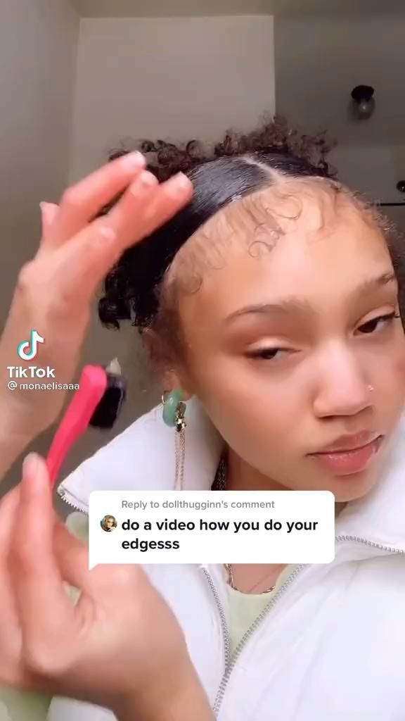 Edges Light Skin, Natural Curly Hairstyles Rubber Bands, Natural Hair Styles For Black Women Thinning Edges, Swirly Edges Tutorial, Messy Edges Tutorial, Curly Bun With Edges, Different Edges Styles, Natural Edges Hair, How To Do Big Edges