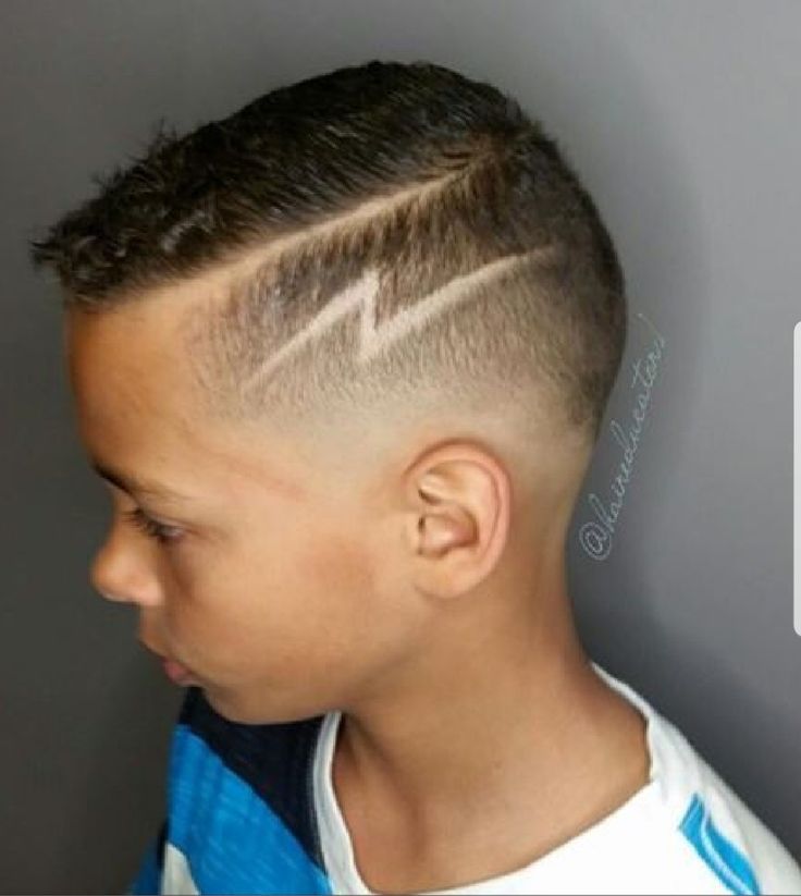 Lightning bolt haircut 😎 Boys Haircuts With Designs, Hair Designs For Boys, Boys Fade Haircut, Boys Haircut Styles, Boy Haircuts Short, Toddler Haircuts, Cool Boys Haircuts