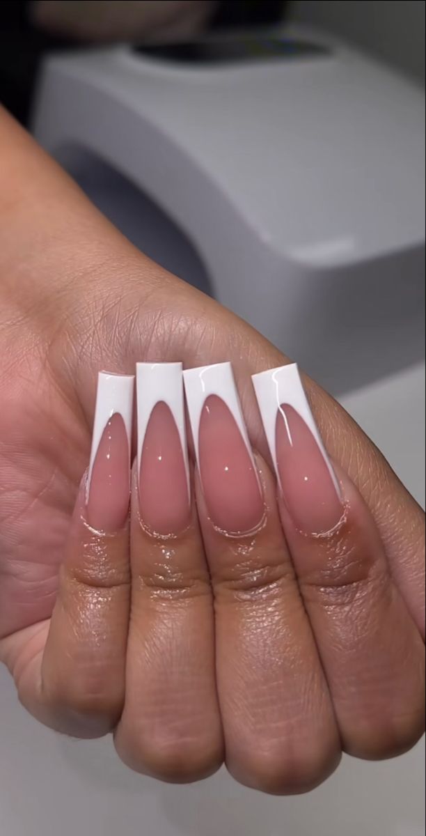 Med Length Cute Nails, French Tips Classic, Medium French Acrylic Nails, Taper Square French Tip, Basic French Tip Acrylic Nails, Simple Nail Ideas Medium Length, French Full Set Nails Acrylics, Deep White French Tip Nails, Med French Tip Nails