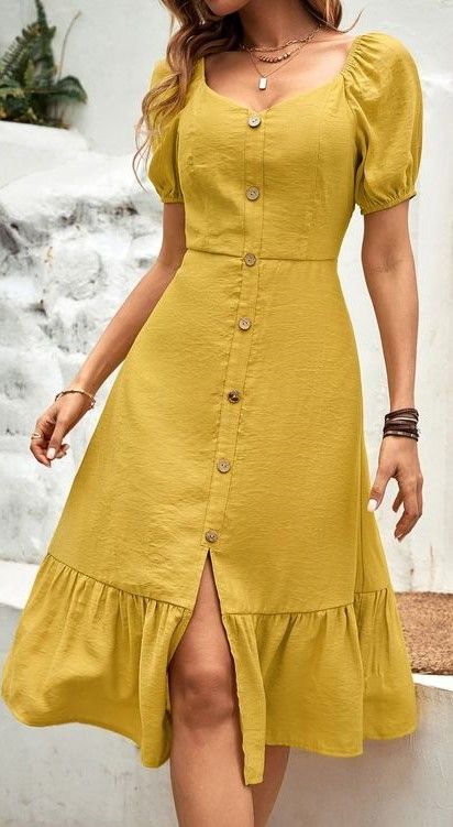 Simple Frock Design, Casual Frocks, Simple Frocks, Stylish Short Dresses, Modest Dresses Casual, Designer Dresses Casual, Frock Design, Designs For Dresses, Stylish Dress Designs