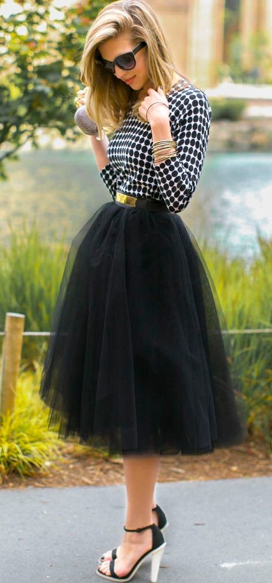 Black Tulle High Waisted Skirt Rok Tile, Rok Outfit, Gonna In Tulle, Skirt Tutu, Bridget Bardot, Skirt Tulle, Tulle Skirt Black, Lady Like, Tulle Skirts