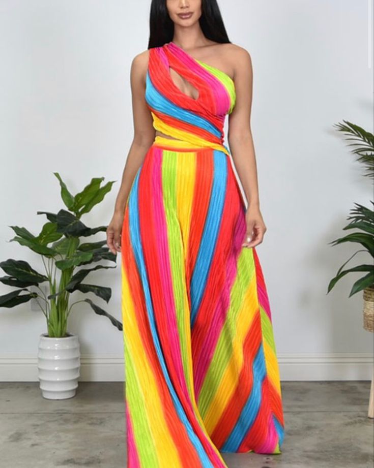 Stylish Travel Outfit, Summer Dresses 2023, Comfy Travel Outfit, High Vibrations, Multi Dress, Striped Maxi, Striped Maxi Dresses, Trendy Tops, Hottest Trends