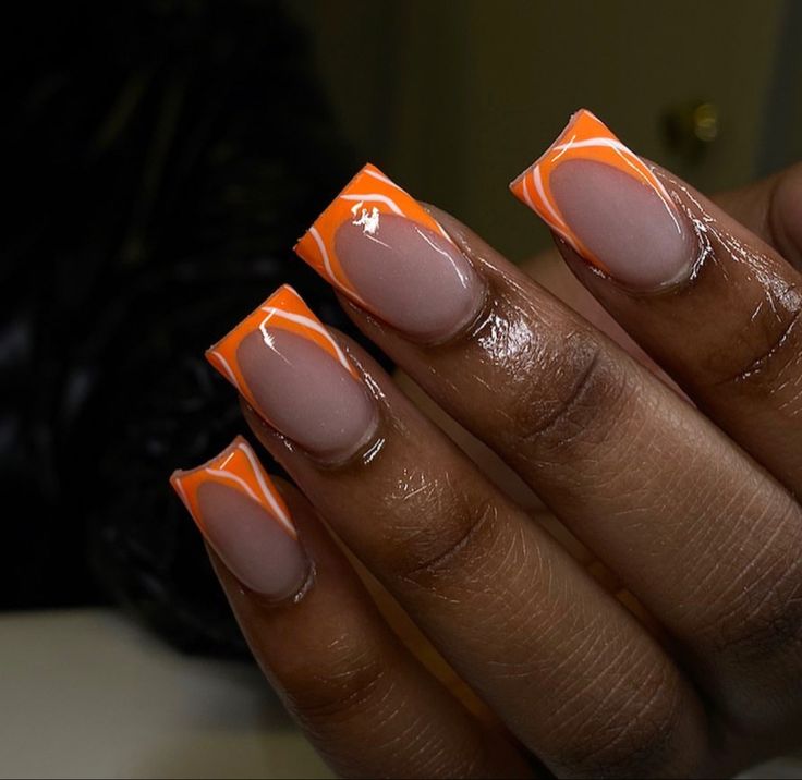 Orange Frenchies Acrylic Nails, Shortie Fall Nails, Orange Nails Ideas Short, Orange Nail Inspo Short, Cute Orange Nails Short, Short Orange French Tip Nails, Shorties Nails Square Fall, Orange Square Acrylic Nails, Short Orange Acrylic Nails