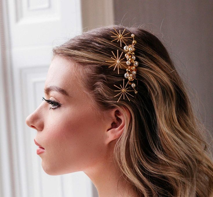 Gold Celestial Wedding Headpiece Silver Star Bridal Hair - Etsy Starry Wedding, Jeweled Hair, Bridal Hair Chain, Silver Hair Vine, Boho Bridal Hair, Bridal Halo, Side Hair, Celestial Wedding, Star Hair