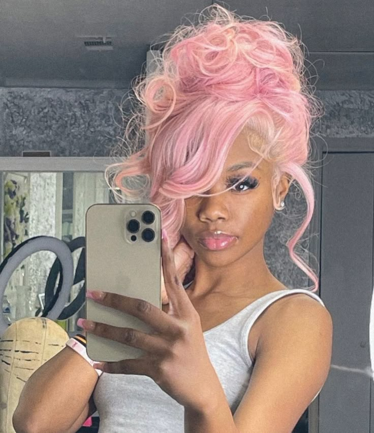 pink wig lace jayda wayda styles updo Frontal Hairstyles, Pink Friday, Dope Hairstyles, Front Lace Wigs Human Hair, 20th Birthday, Baddie Hairstyles, Wig Styles, Black Girls Hairstyles, Aesthetic Hair