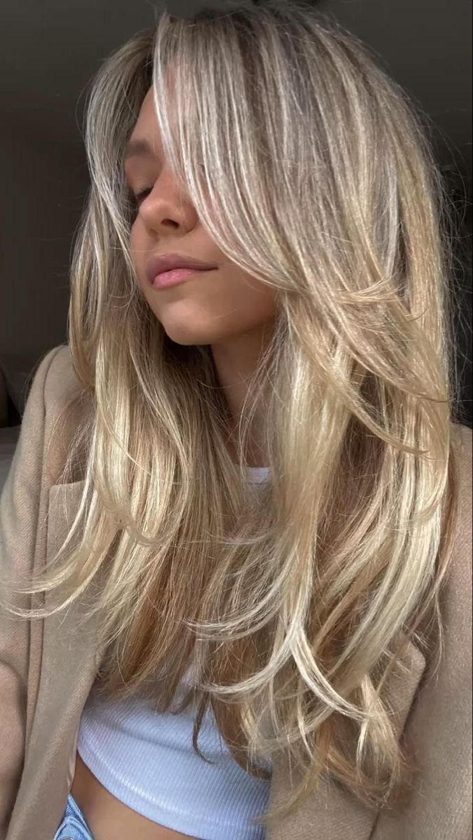 Hair Inspo 2022, Haircut Selfie, Blonde Layered Hair, Photo Hijab, Summer Blonde Hair, Hairstyles Beach, Cute Hairstyle, Hairstyles For Layered Hair, Swimming Beach