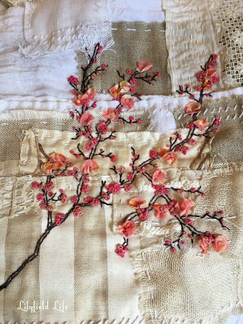 a close up of a piece of cloth with flowers on it