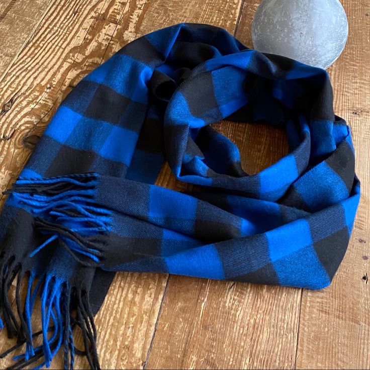 Nwot. Classic, Ultra-Soft, Men’s Scarf By The Rail. Handsome, Sophisticated, Scarf Woven In A Soft, Affordable Material Created To Have The Luxurious Feel & Look Of Cashmere - Lightweight & Comfortable. Versatile Scarf Accented With Fringe At Both Ends Designed In A Smart Deep Blue & Black Plaid. *Size Approx 64” X 12” *100% Acrylic *Made In Germany Outstanding, High Quality Scarf. Excellent Condition. New, Without Tags. Scarf Men, Long Scarf, Black Plaid, Deep Blue, Black Blue, Scarf Accessory, Blue Black, Cashmere, Mens Accessories