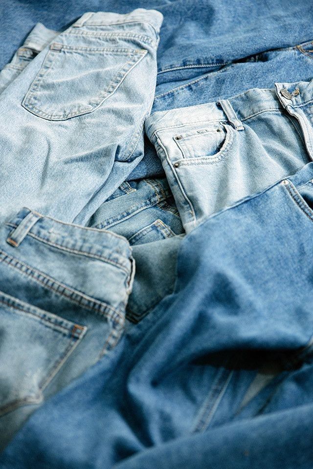 Jeans Storage Ideas, Jeans Storage, Denim 2024, Denim Photography, Jean Organization, Denim Wallpaper, Denim Photoshoot, Denim Aesthetic, Denim Inspiration