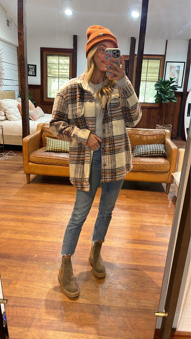 Red Plaid Shacket Outfit, Long Shaket Outfits For Women, Long Shacket, Long Shacket Outfit, Flannel Shacket Outfit, Shacket Street Style, Shacket Outfit, Fall Closet, Ariat Boots