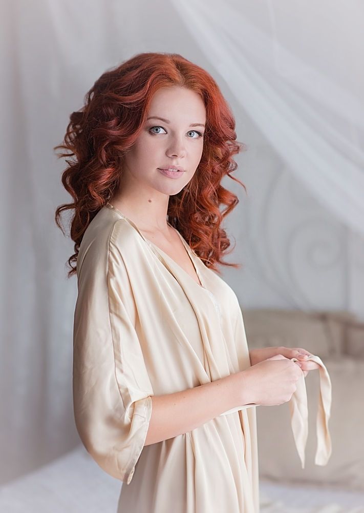 Morning bride Natalya by Svetlana Egorova on 500px Pretty Redhead, Red Haired Beauty, Red Hair Woman, Beautiful Red Hair, Girls With Red Hair, Redhead Beauty, Auburn Hair, Redhead Girl, Red Hair Color