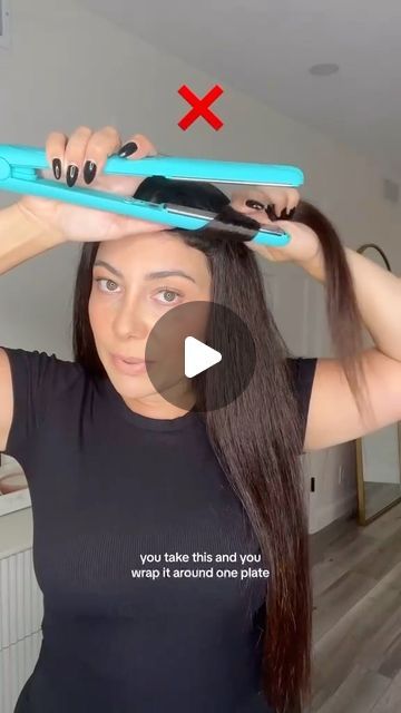 Anya | Hairstyling on Instagram: "☁️ step by step ☁️ Save to try! . . . latironcurls #viralhair #hairtrends #hairvideo #hairtips #hairtutorial #curlswithastraightener #hairtrick #haircurls #hairhacks #longhairtips #viralvideo #hairwaves #beachwaves #simplehairstyles" Soft Wave Tutorial, Curling Hair With Straightener Tutorial, How To Get Beach Waves With A Wand, Long Hair Curling Techniques, How To Make Waves In Hair, Beachwaver Hairstyles, How To Hairstyles Step By Step, How To Do Beach Waves, How To Do Wavy Hair