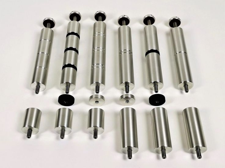 the front and rear axles are shown in many different sizes, shapes and colors