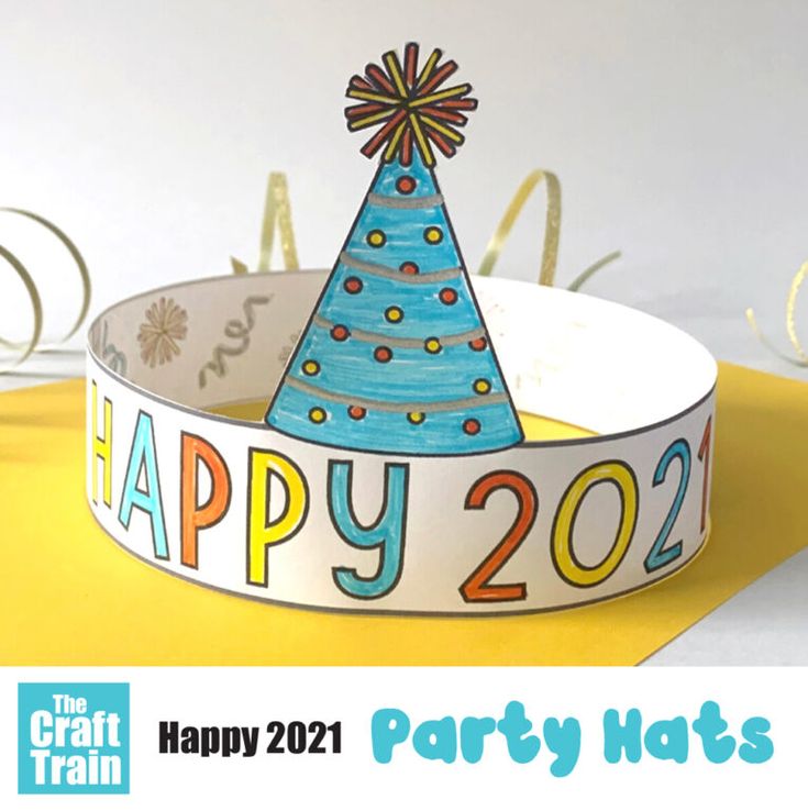 a paper crown with the words happy 2020 on it