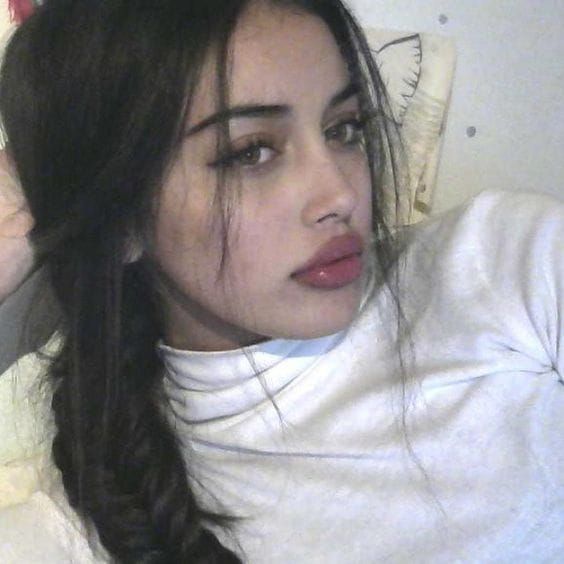 Cindy Kimberly, Model Face, Lip Fillers, Foto Ideas Instagram, Pretty Selfies, Pretty Makeup, Just Girl Things, Aesthetic Girl, Beauty Routines