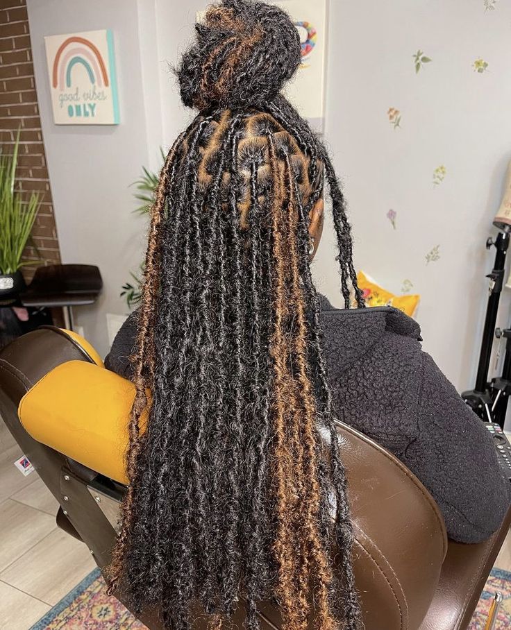 Foxlocs Hairstyles Long, Two Color Soft Locs, Soft Locs With Brown, Individual Butterfly Locs, Soft Loc Color Combos, Peekaboo Locs Brown, Brown And Black Butterfly Locs, Distressed Locs With Color, Brown And Black Faux Locs