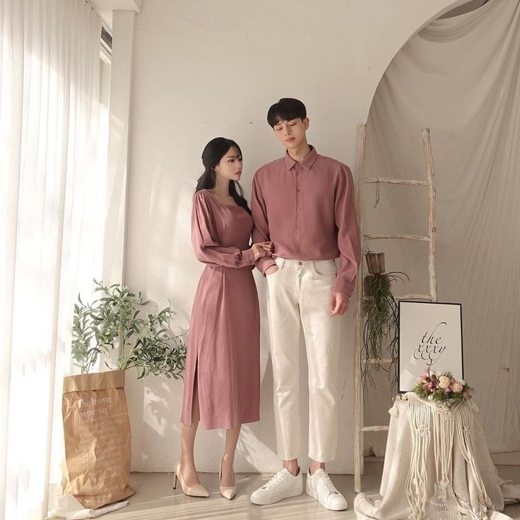 Couple Formal Outfits, Outfits Aesthetic Skirt, Skirt Outfits Indian, Couple Outfits Korean, Skirt Outfits Black Women, Skirt Outfits Hijab, Prenup Outfit, Couple Outfits Matching, Fashion Outfits Ideas