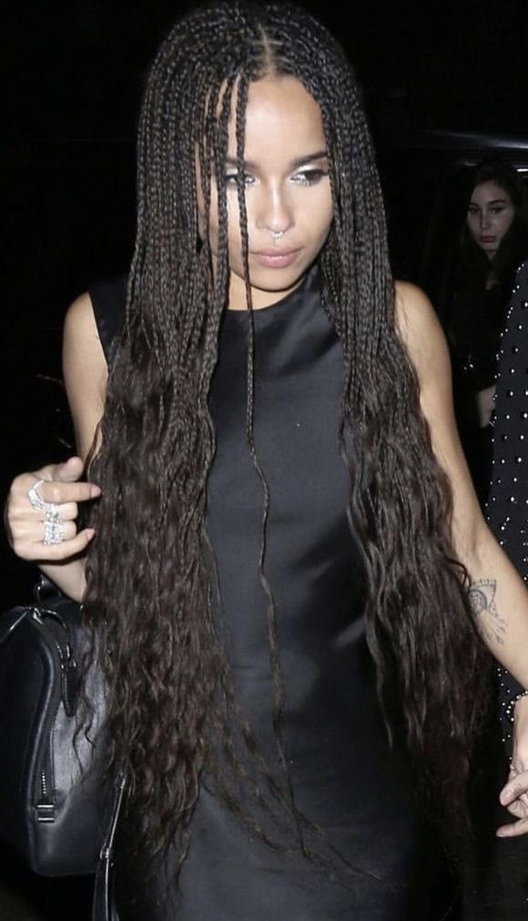 Knotless Goddess Braids, Zoe Kravitz Braids, Wavy Braids, Box Braids Hairstyles For Black Women, Cute Box Braids Hairstyles, Protective Hairstyles Braids, Box Braids Styling, Pretty Braided Hairstyles, Meredith Grey