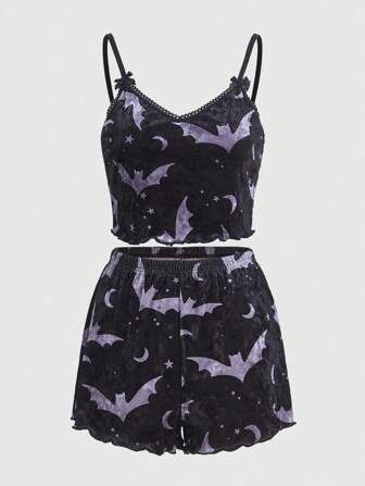 Goth Pajamas, Heart Cartoon, Goth Princess, Bat Print, Cute Pjs, Cute Sleepwear, Cute Pajamas, Study Style, Fashion Wishlist