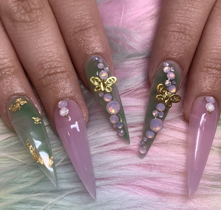 Melanie Martinez Trilogy Tour Nails, Melanie Martinez Nails Portals, Portals Nails, Melanie Martinez Nails, Themed Nail Art, Concert Nails, Aesthetic Nail, Trilogy Tour, Pink Glitter Nails