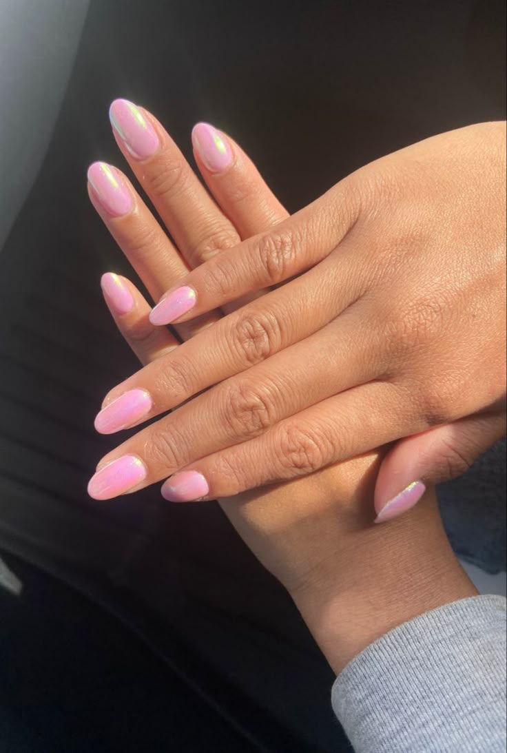 Bubble Pink Chrome Nails, Chrome Nails Almond Pink, Pink Shimmer Gel Nails, Short Oval Nails Ideas Pink, Light Pink Chrome Nails With Design, Pink Chrome Nails Almond Shape, Pink Homecoming Nails Almond, Pink Chrome Oval Nails, Pink Chromatic Nails