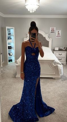 Stunning Prom Dresses, Mermaid Sequin, Blue Mermaid, Prom Dress Inspiration, Cute Prom Dresses, Pretty Prom Dresses, Sequin Gown, Looks Chic, Hoco Dresses