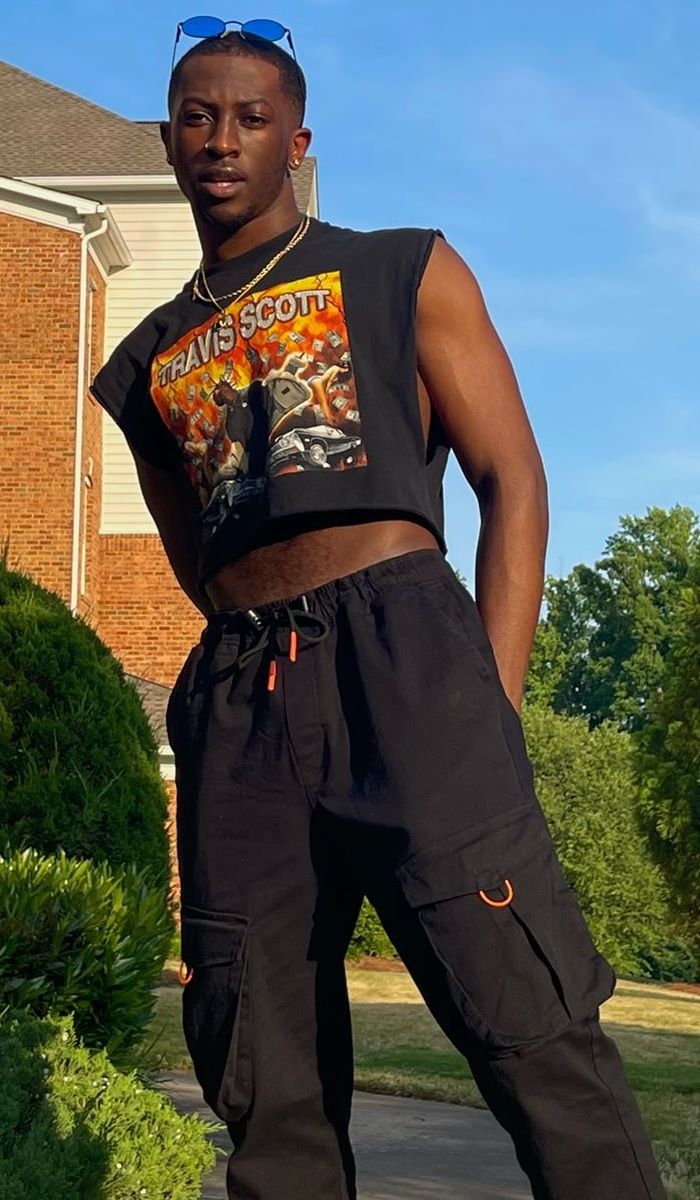 Men Crop Top Outfit, Crop Top Outfits Men, Men Crop Top, Gang Love, Crop Top Men, Male Crop Top, Cropped Outfits, Mens Crop Top, Genderless Fashion