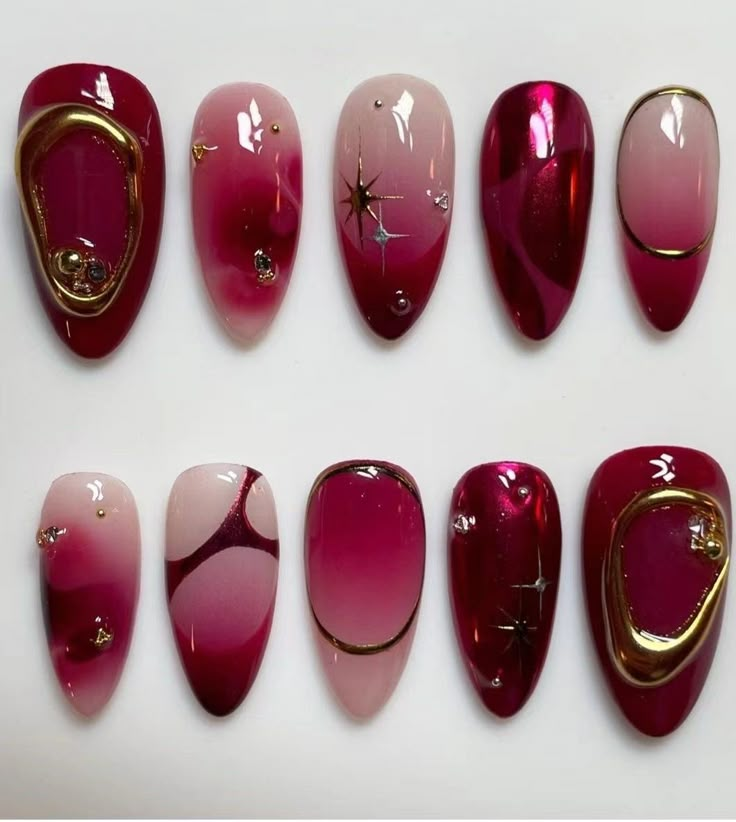 Hello welcome to my shop. I only use high-quality materials to create a luxurious nail press that you can trust to be strong and long-lasting. Hope you can find your favorite nails. My nails will last: Use adhesive sheets (provided with nail kit) for 1-2 days Use nail glue for 2-3 weeks. All nails can be reused multiple times if you take good care of them. If you would like a custom size, please fill out the personalization section under product options. If you're not sure how to measure your na Kutek Disney, Maroon Nails, Nagel Tips, Pretty Gel Nails, Nail Swag, Minimalist Nails, Nail Art Hacks, Funky Nails, Pretty Acrylic Nails