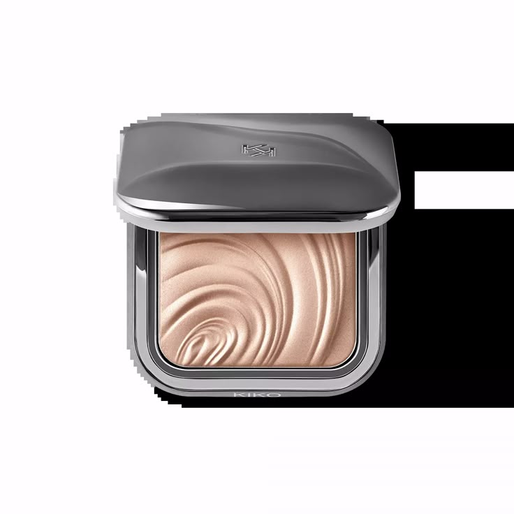 Silky and reflective powder highlighter Makeup Kiko, Dr Belongings, Highlighter Powder, Arched Eyebrows, Liquid Lip Color, Makeup Wishlist, Blush Highlighter, Kiko Milano, Powder Highlighter