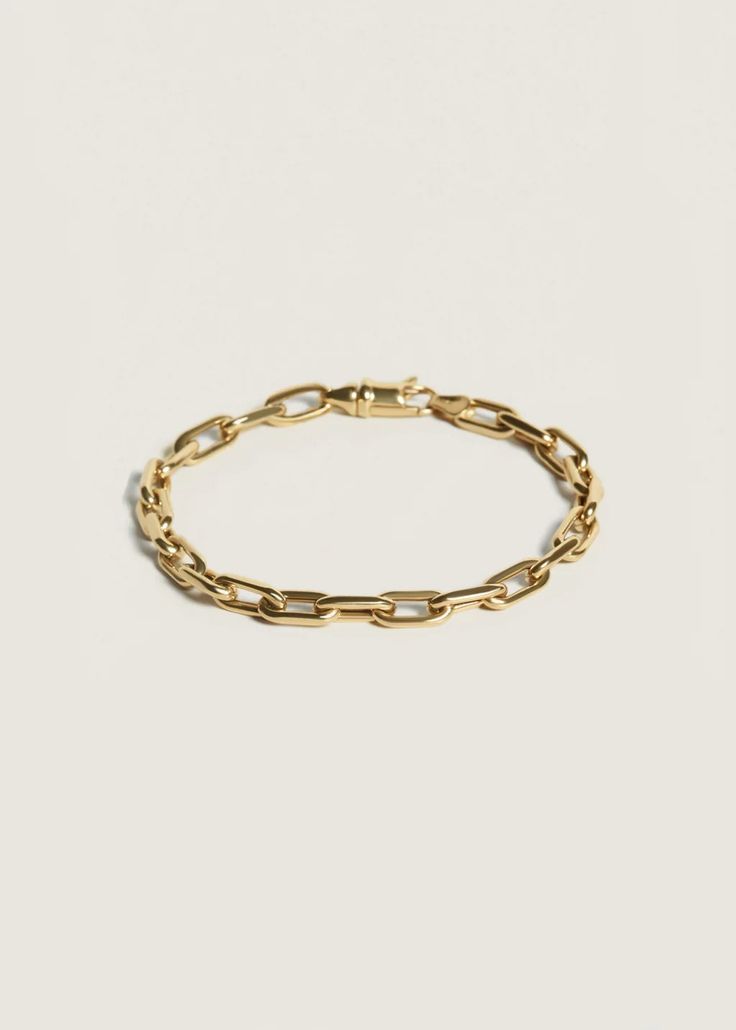 Mia Link Chain Bracelet - Kinn Timeless Gold Link Bracelet With Polished Finish, Classic White Gold Oval Link Tennis Bracelet, Timeless Cable Chain Bracelet, Timeless Oval Link Tennis Bracelet For Formal Occasions, Heirloom Yellow Gold Oval Link Bracelets, Timeless Yellow Gold Chain Bracelet, Heirloom Yellow Gold Oval Link Bracelet, Classic Chain Bracelet With Solid Link Construction, Luxury Oval Link Gold Bracelet For Everyday Luxury