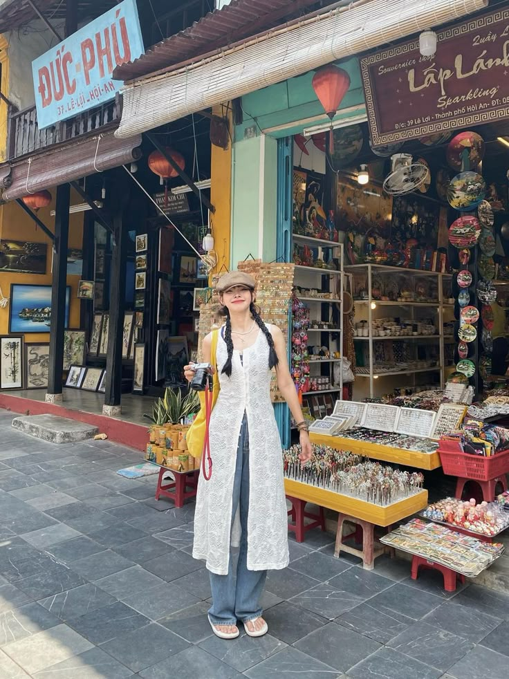 Bangkok Ootd Travel Outfits, Vietnam Winter Outfit, Da Nang Vietnam Outfit, Chiang Mai Outfit, Vietnam Ootd Travel Outfits, Bangkok Outfit Travel Ootd, Bangkok Fits, Thailand Street Fashion, Bangkok Outfit Ideas