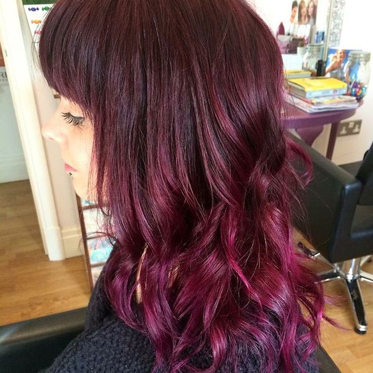 50 Must-Have Choices of Plum Hair Color — Sweetest Shades Check more at http://hairstylezz.com/best-plum-hair-color/ Plum Hair Color, Burgundy Bob, Hair Color Plum, Plum Hair, Colored Hair, Long Curly, Hair A, Color Me, Plum