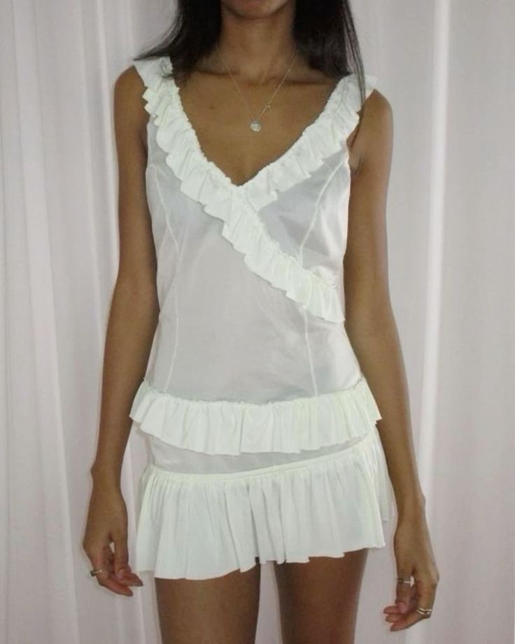 Unique Clothing Pieces, Two Set Outfits, Summer Sets Outfits Two Pieces, Summer Outfit Dress, Two Piece Set Outfits, Iconic 2000s, Summer Two Piece, Summery Outfits, Summer Sets