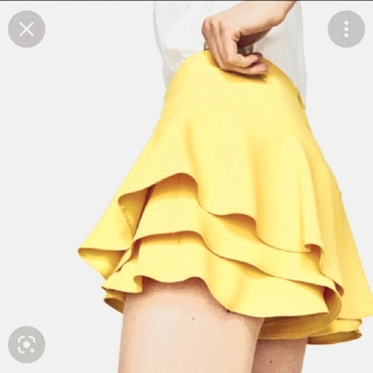 Zara Light Yellow Flowy Ruffle Skorts Size Small And Medium Available Sz Medium New With Tag Nwt Sz Small New Without Tag Mini Skirt Shorts Yellow Skirts, Skirt Shorts, Yellow Skirt, Zara Shorts, Halloween 2024, Skorts, Pale Yellow, Light Yellow, Mini Skirt