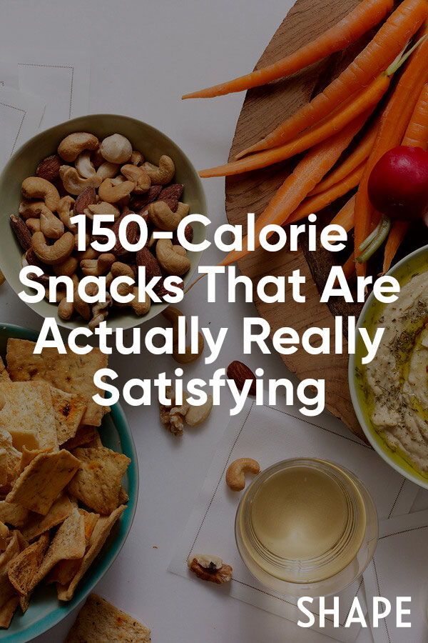 Know that if you require more calories based on what your body needs are or what your other meals and snacks have provided that day, that's totally okay. Otherwise, if you just need a "little something", these 150-calorie snacks will satisfy you surprisingly well. #healthysnacks #healthysnackideas #snackideas #150caloriesnacks #diettips #healthyeating #nutrition 150 Calories Snacks, 120 Calorie Snacks, Snacks Under 150 Calories Healthy, 150 Calorie Breakfast, 150 Calorie Meals, Low Calorie High Volume Snacks, 300 Calorie Snacks, 150 Calorie Snacks, Tasty Smoothie Recipes