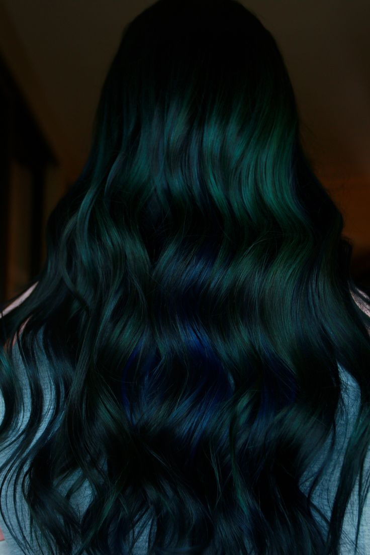 Emerald hair Deep Green Hair, Emerald Hair, Vivid Hair, Vivid Hair Color, Colored Hair, Dye My Hair, Pretty Hair, Hair Colour, Green Hair